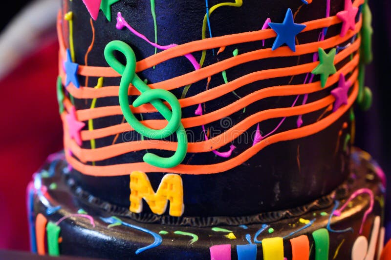 Cake Decorated Music