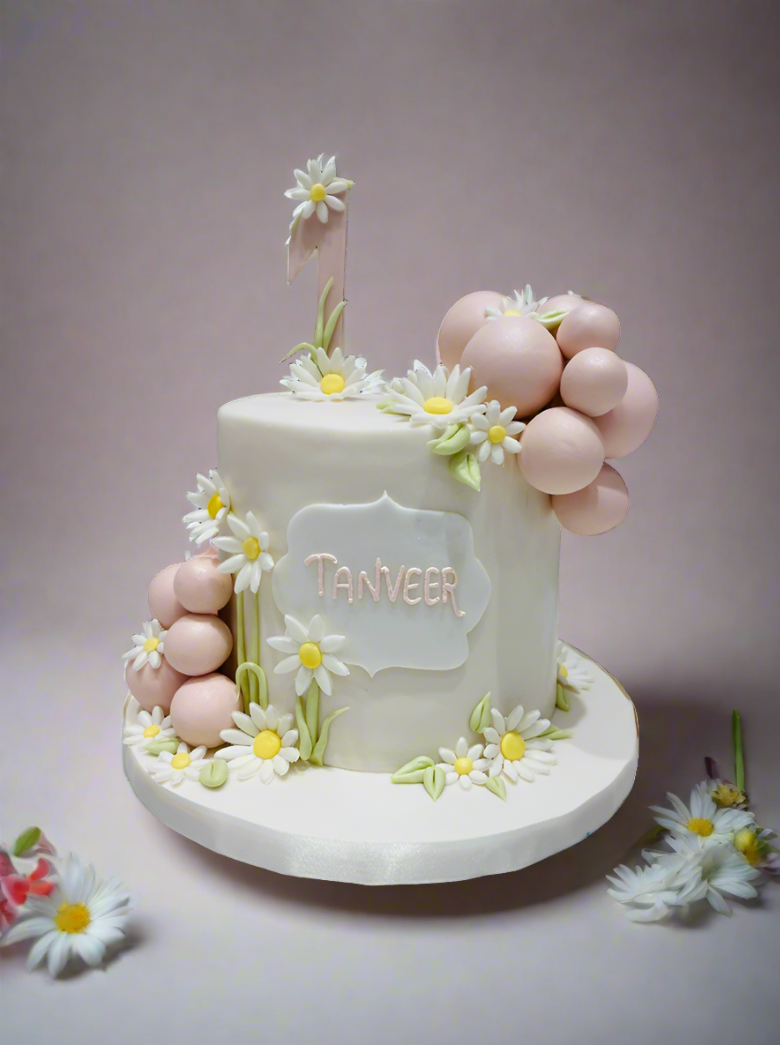 Decorated Cake Daisies