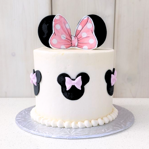 Minnie Decorated Cake