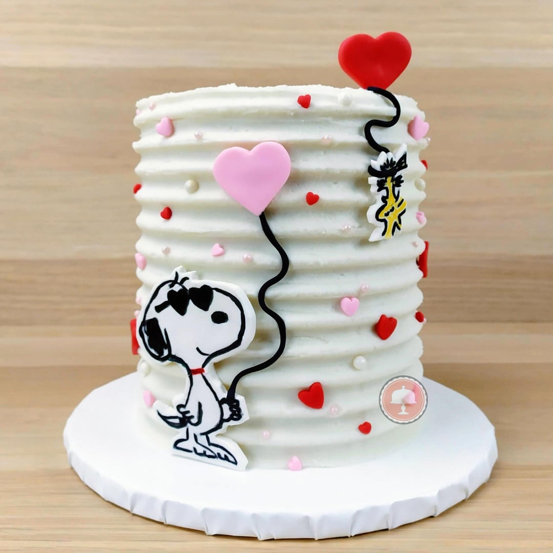 Snoopy Decorated Cake