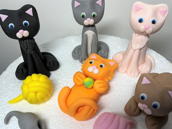 Decorated Cake Kittens