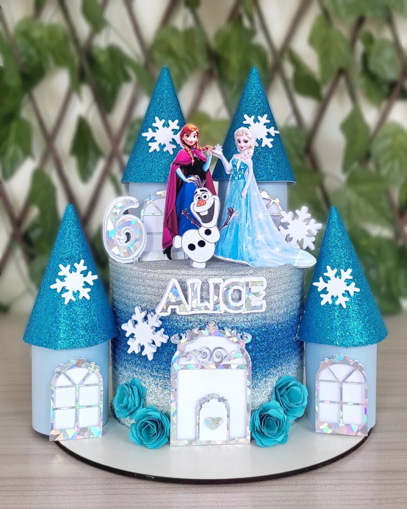 Bolo Decorado Frozen