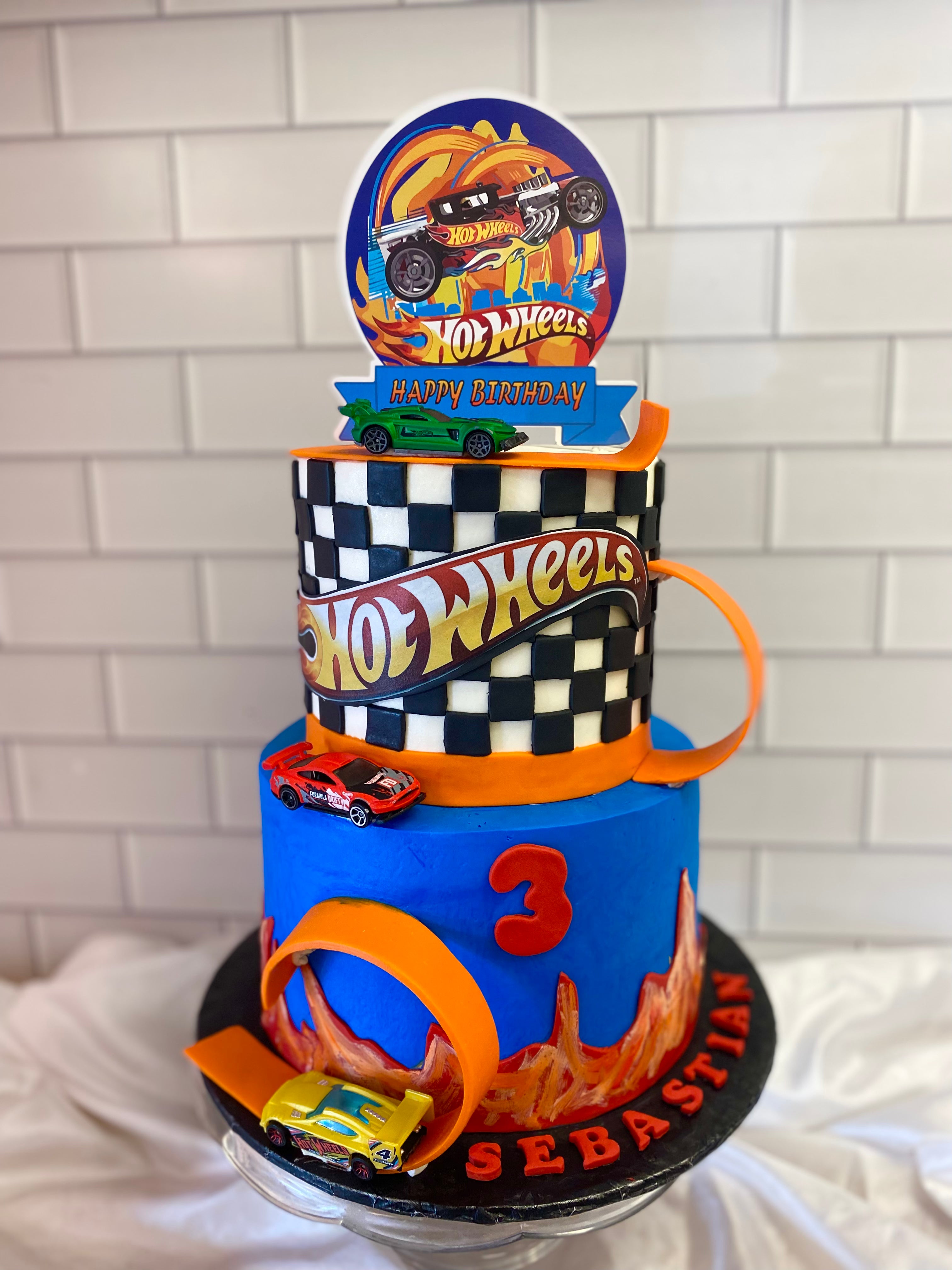 Hot Wheels Decorated Cake