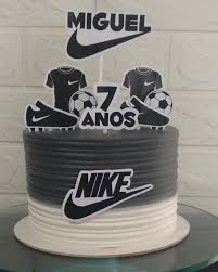 Bolo Decorado Nike