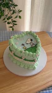 Snoopy Decorated Cake