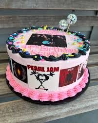 Pearl Jam Decorated Cake