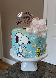 Snoopy Decorated Cake