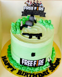 Free Fire Decorated Cake