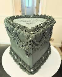 Graphite Decorated Cake