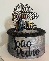 Bolo Decorado Prata