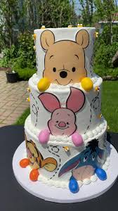 Winnie the Pooh Decorated Cake