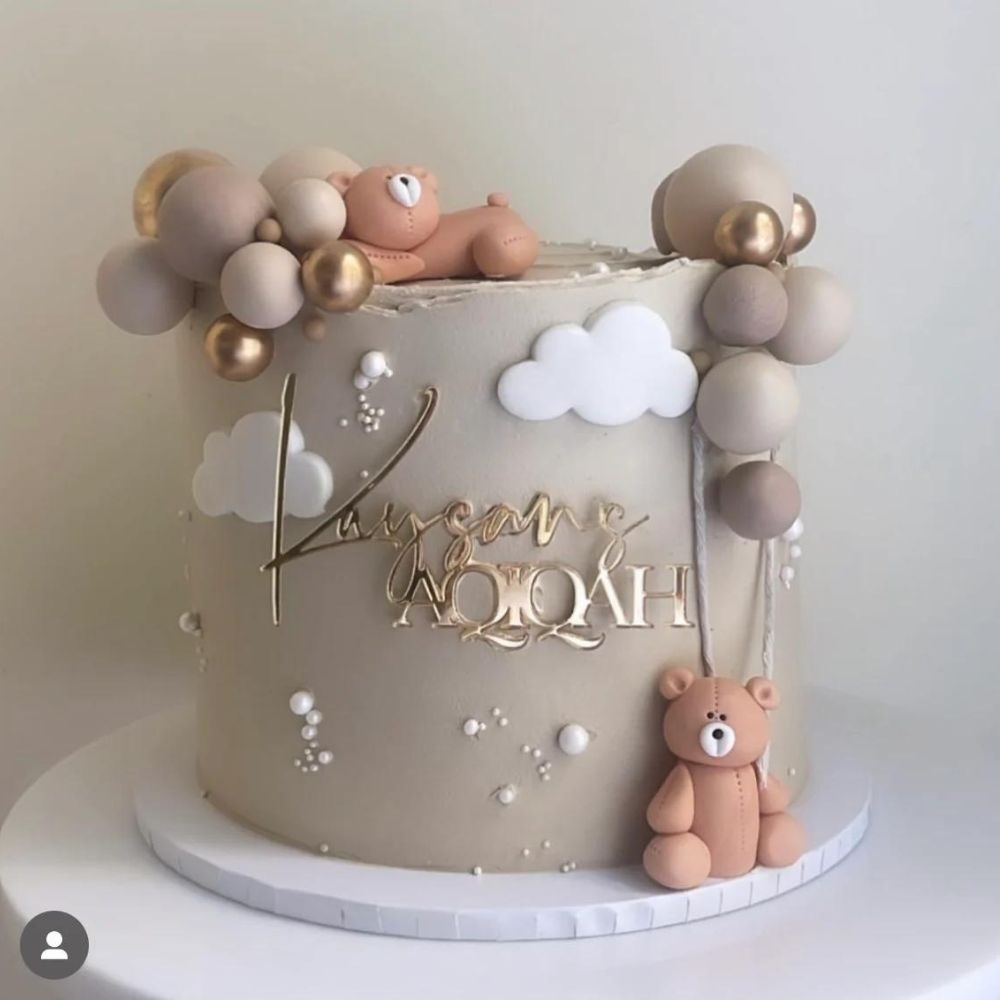 Teddy Bear Decorated Cake