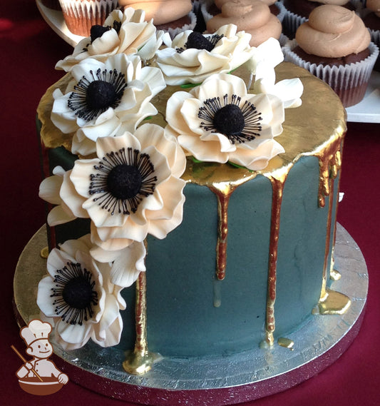 Metallic Decorated Cake