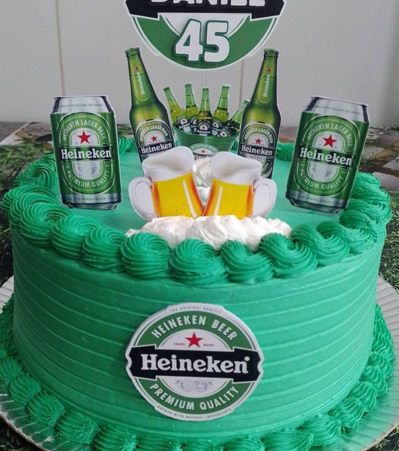 Bolo Decorado Heineken