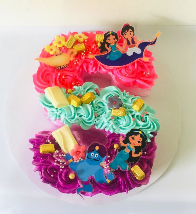 Aladdin Decorated Cake