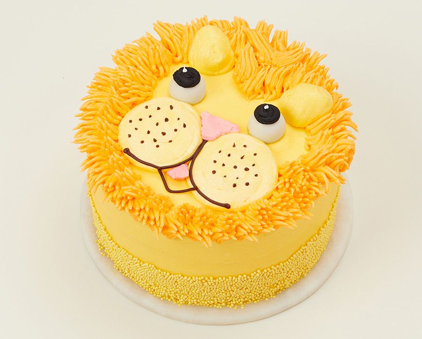 Lion Decorated Cake