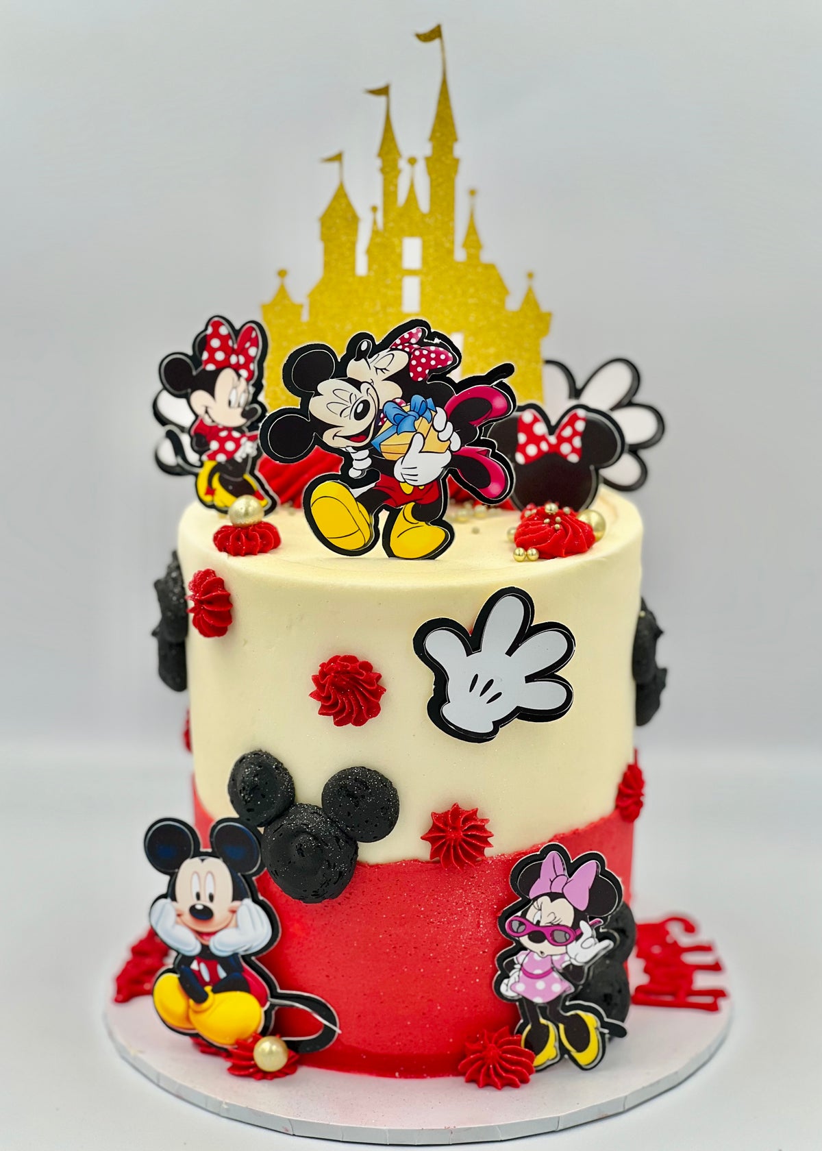 Mickey decorated cake