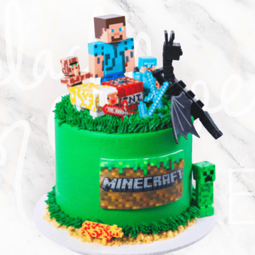 Minecraft decorated cake