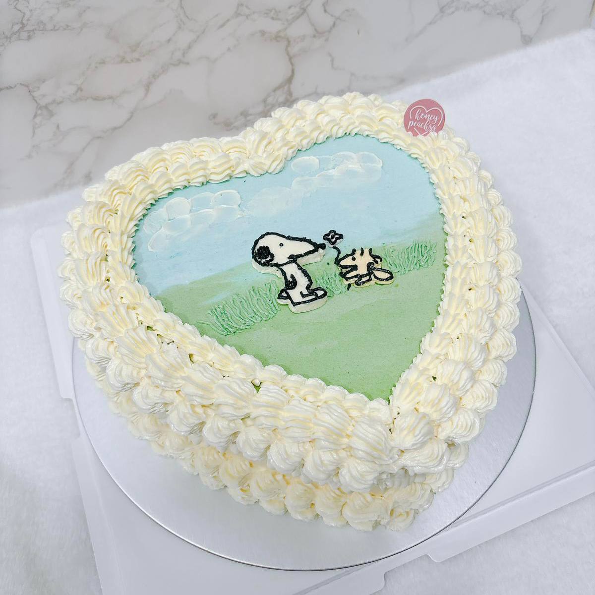 Snoopy Decorated Cake