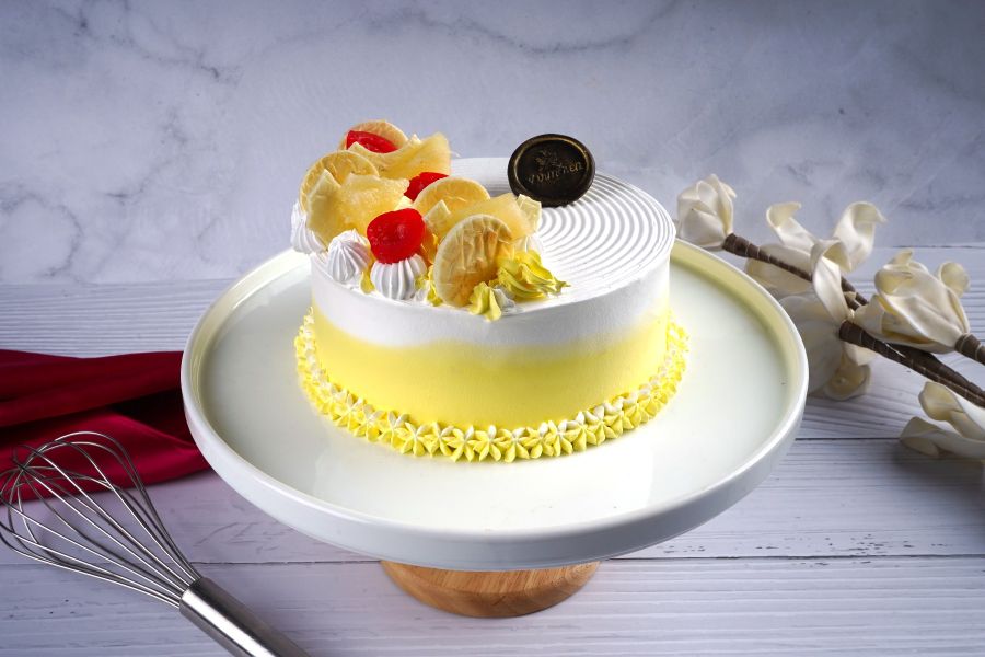 Decorated Pineapple Cake