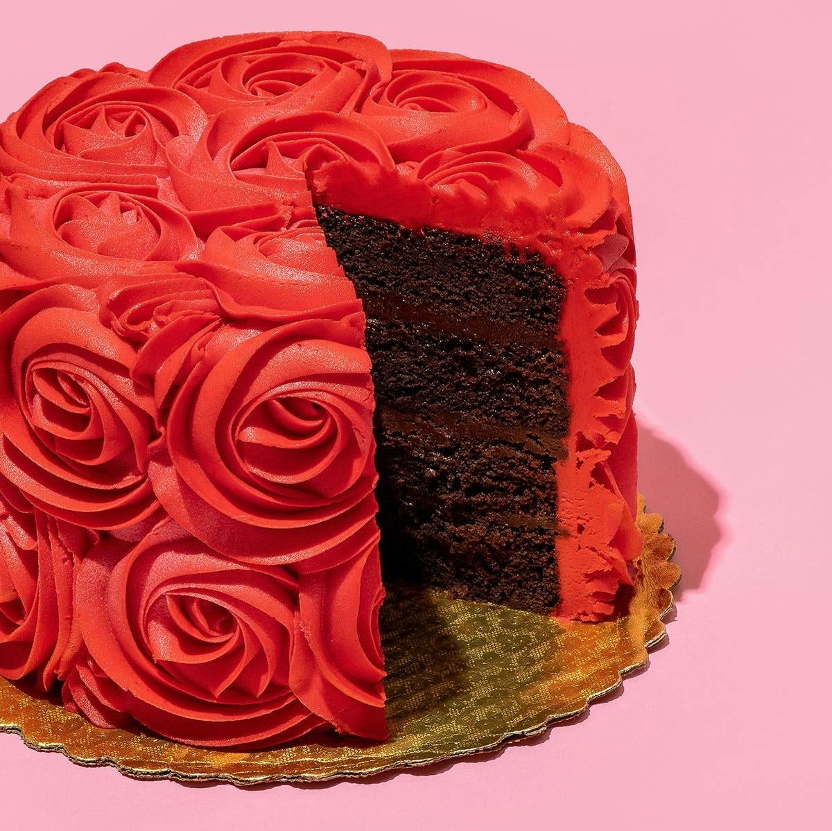 Decorated Red Roses Cake