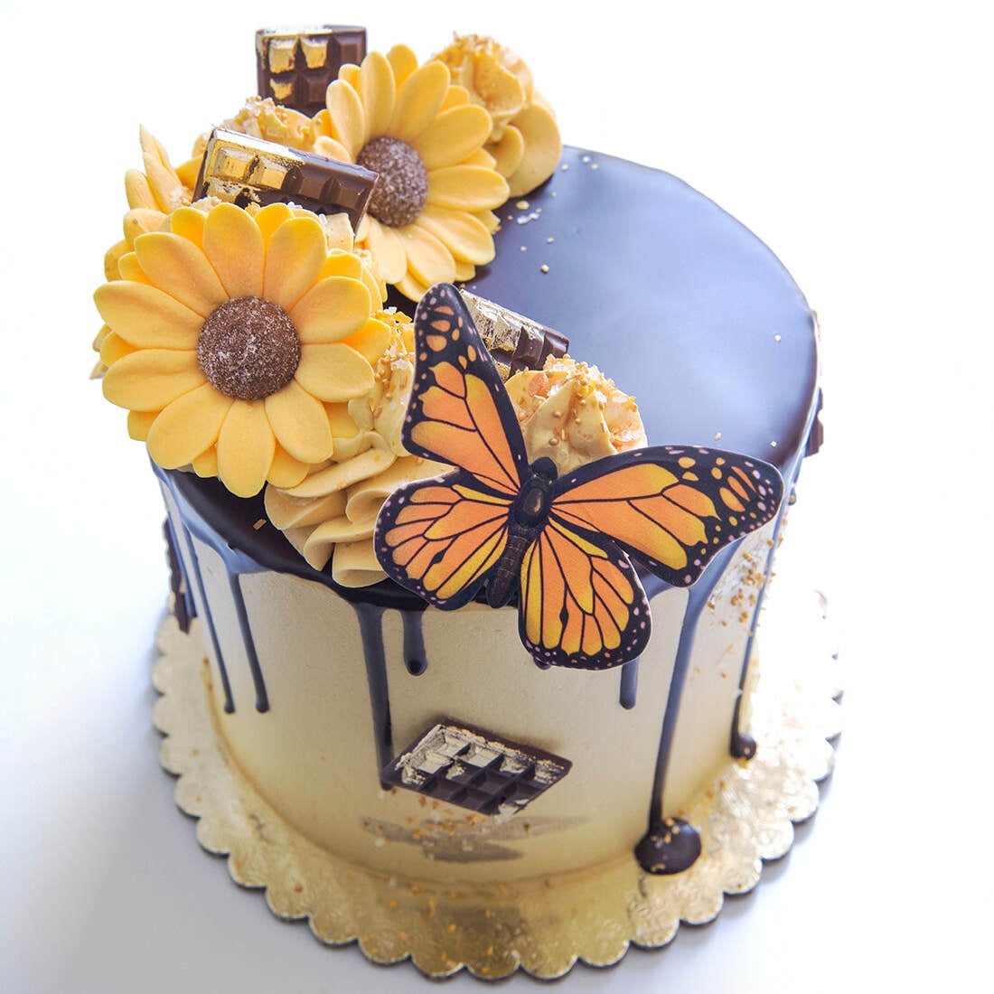 Sunflower Decorated Cake