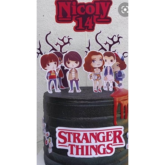 Bolo Decorado Stranger Things