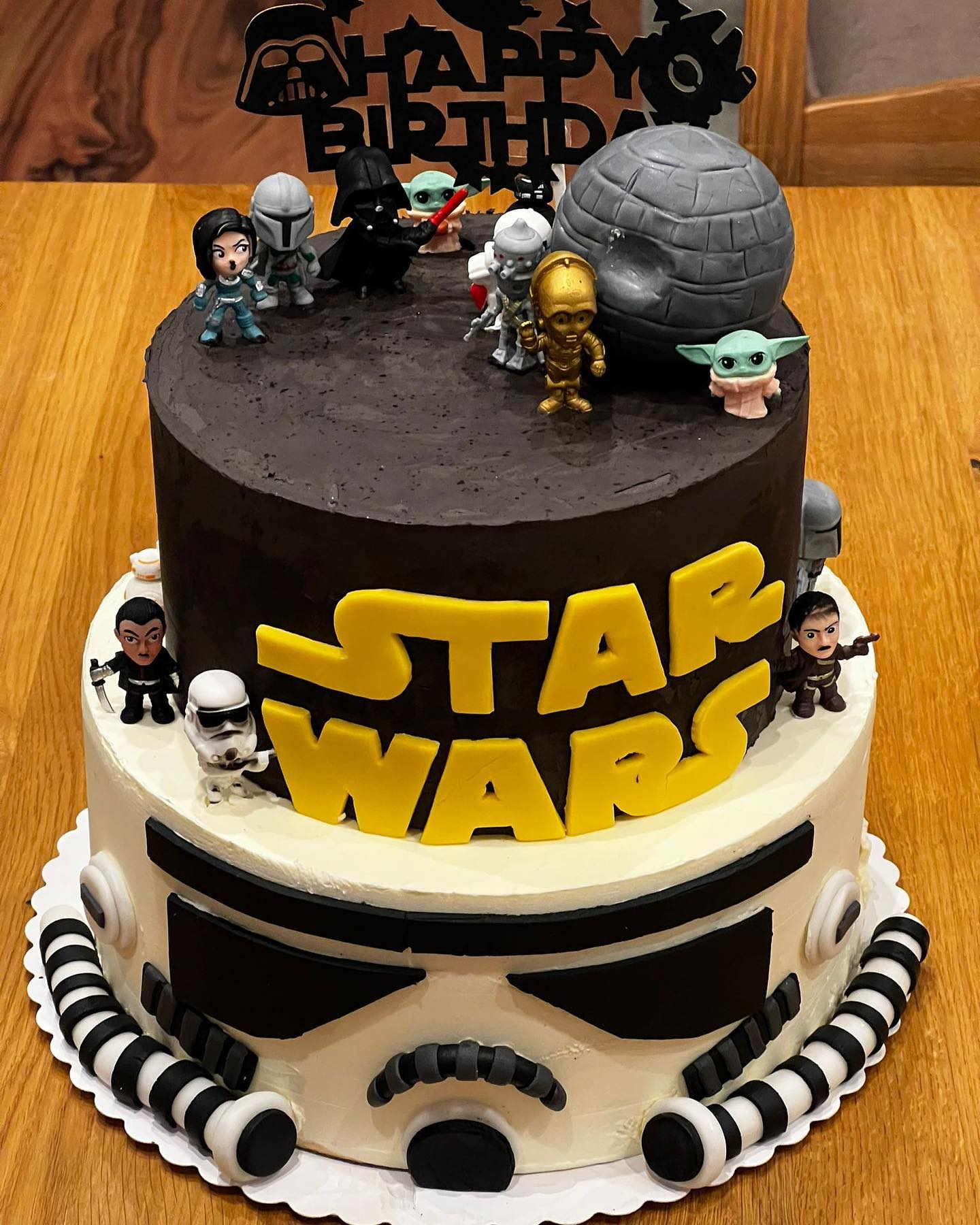 Star Wars Decorated Cake