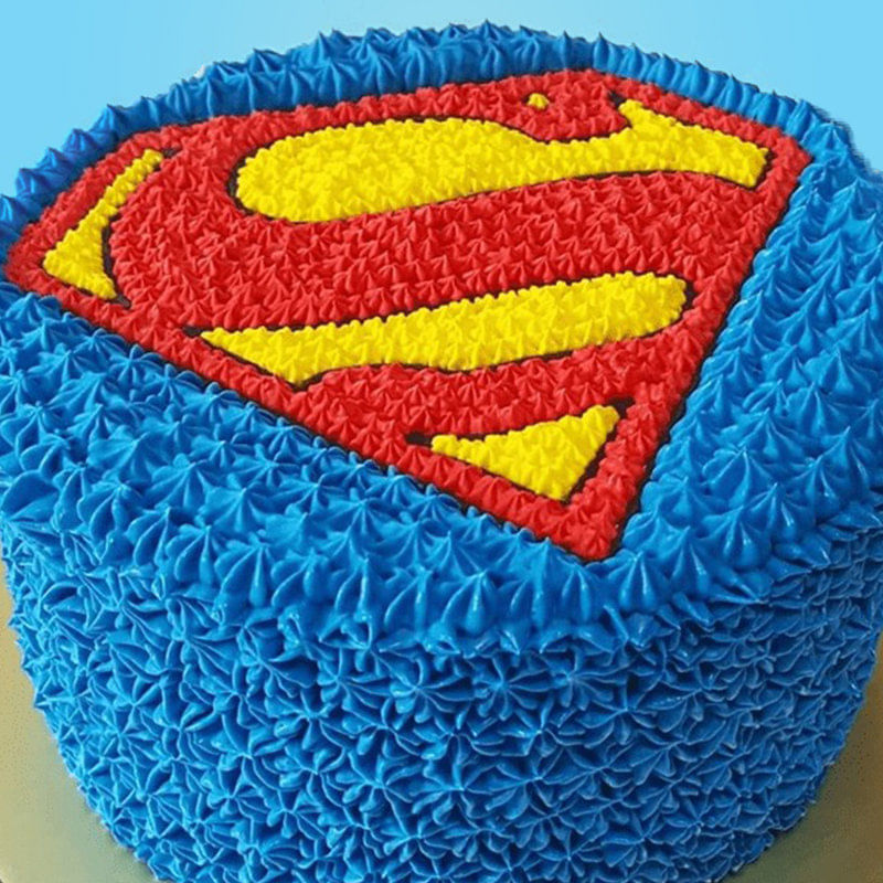 Superman decorated cake