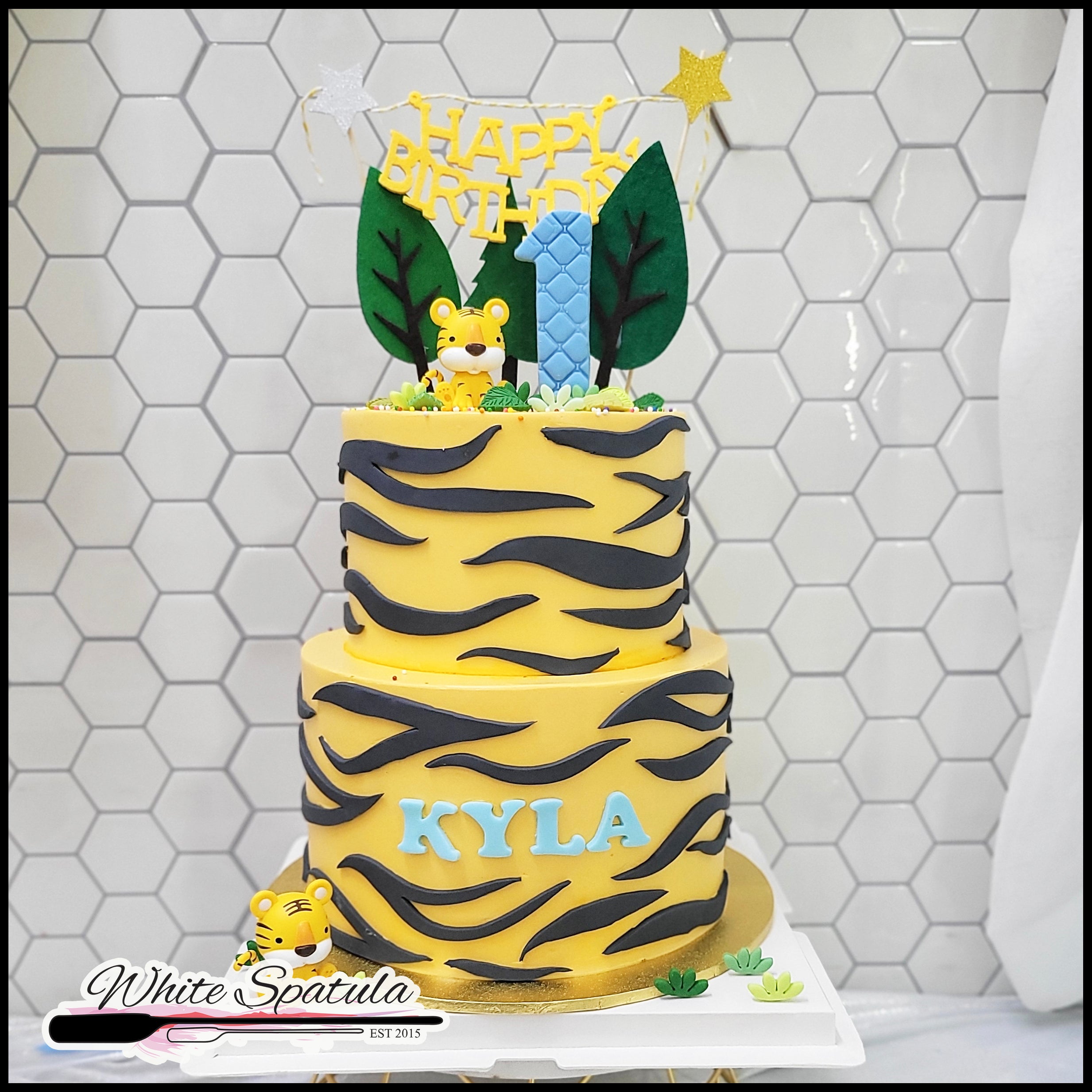 Tiger Decorated Cake