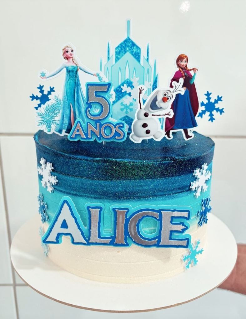 Bolo Decorado Frozen