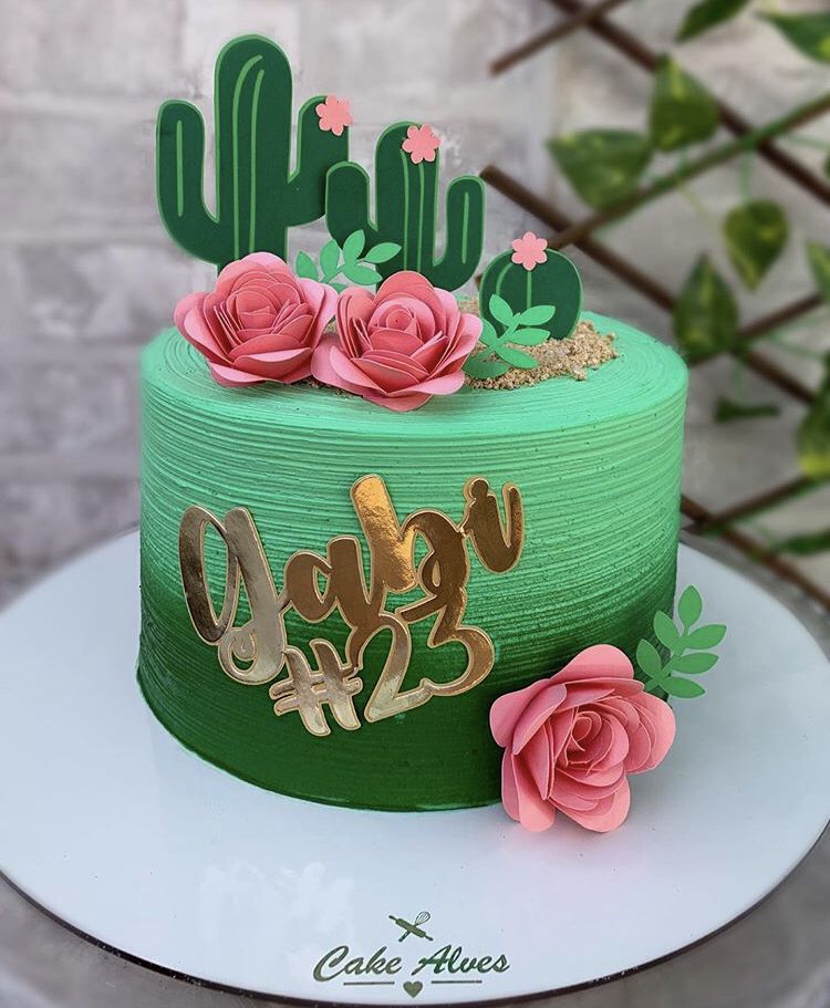 Bolo Decorado Cactos