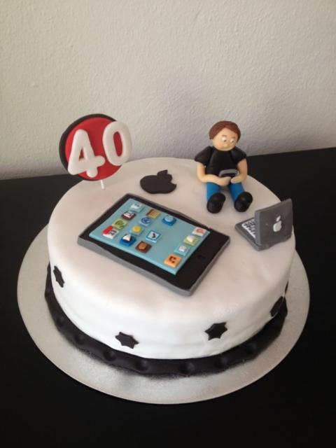 Bolo Decorado Geek
