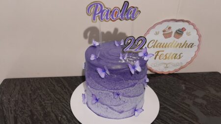 Bolo Roxo