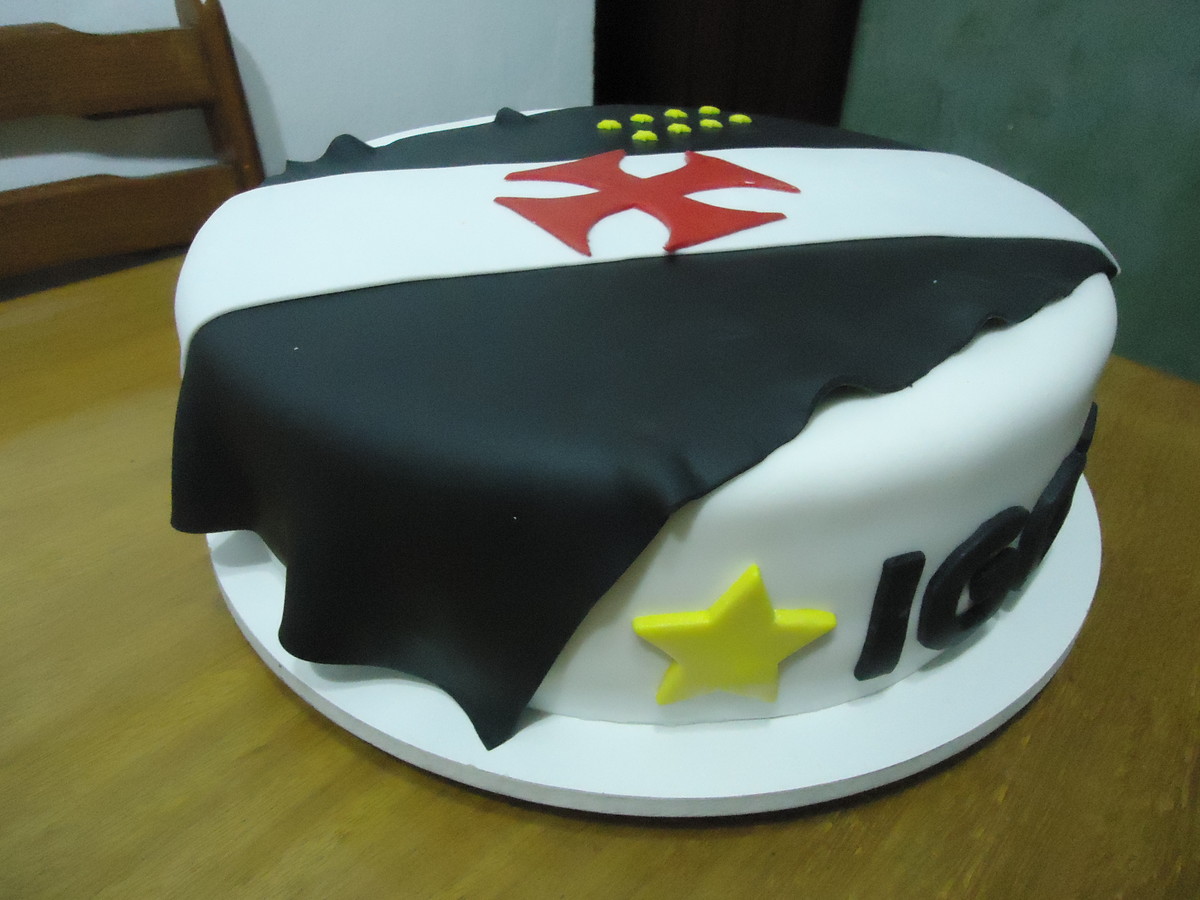 Bolo Decorado Vasco