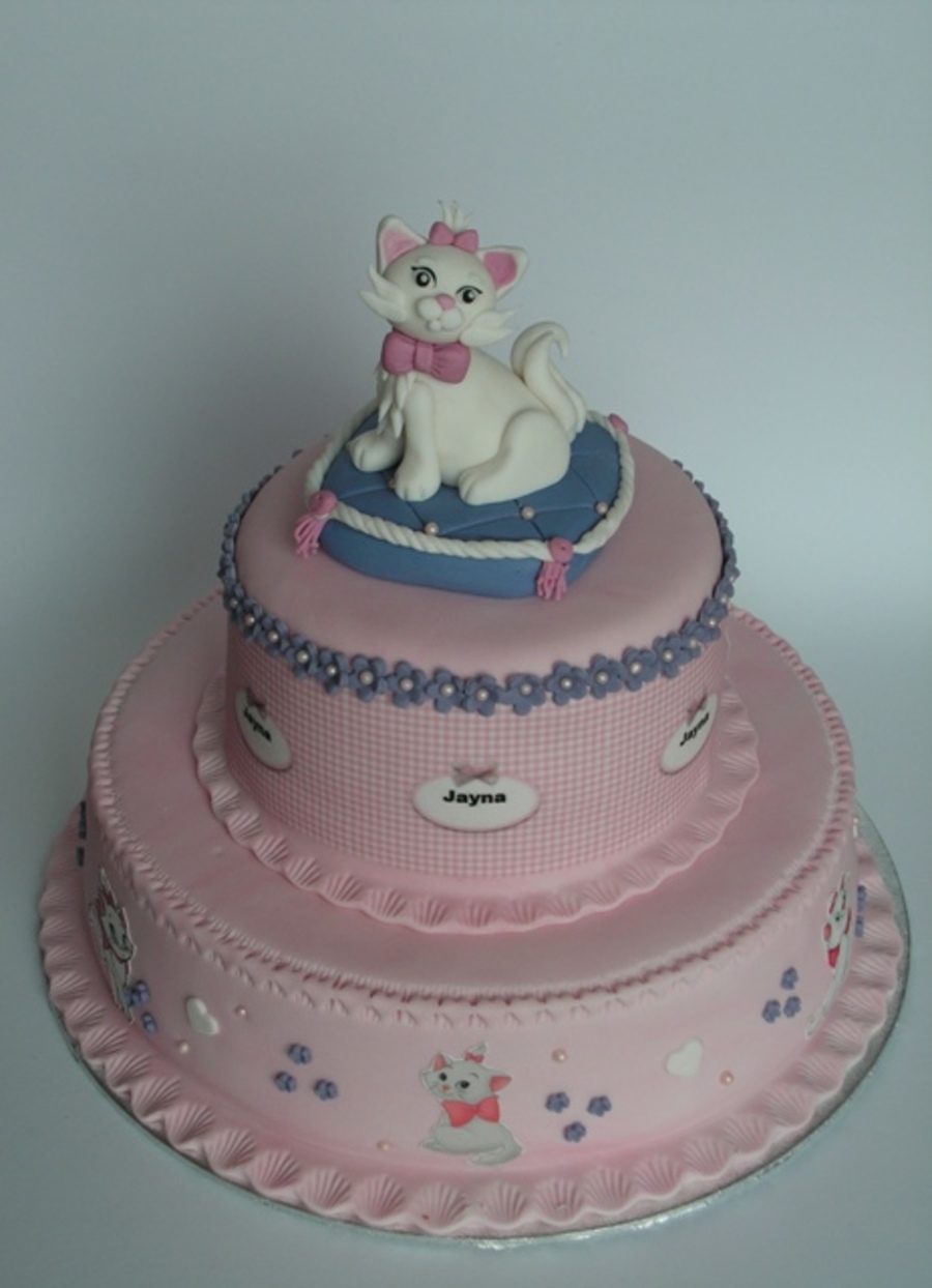 Marie Cat Decorated Cake