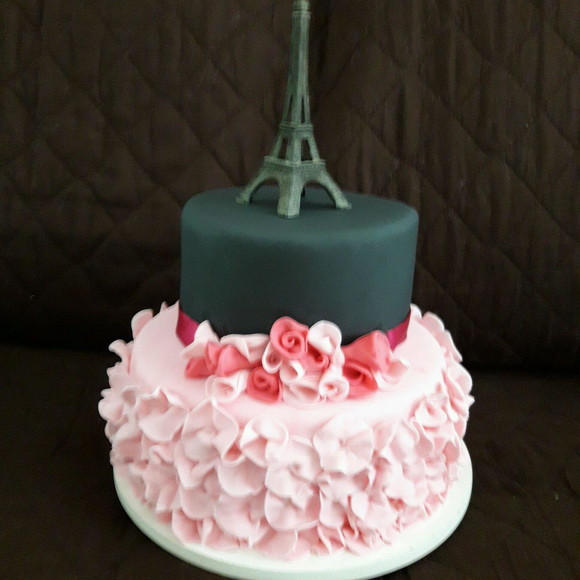 Bolo Decorado Paris