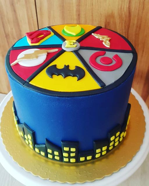 Bolo Decorado Liga Justiça