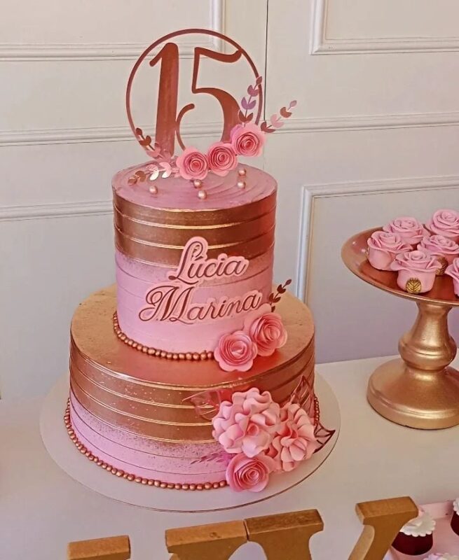 Bolo Decorado 15 Anos